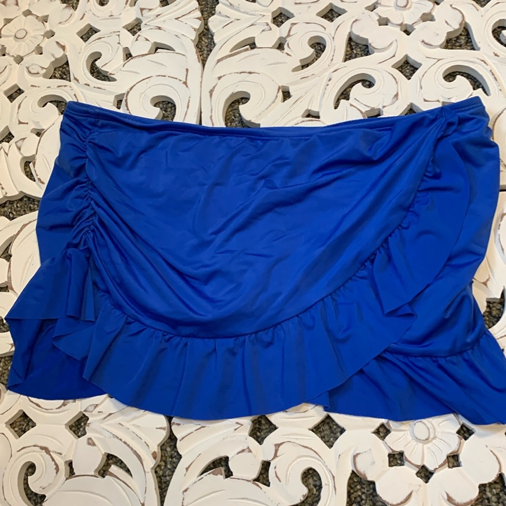 Kenneth Cole Reaction Royal Blue Ruffle Full Bottom Bikini Swim Skirt Size M NWT